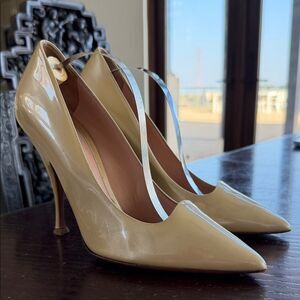 Chic Beige Women's Heels